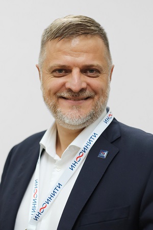 [experts/вих.jpg]
